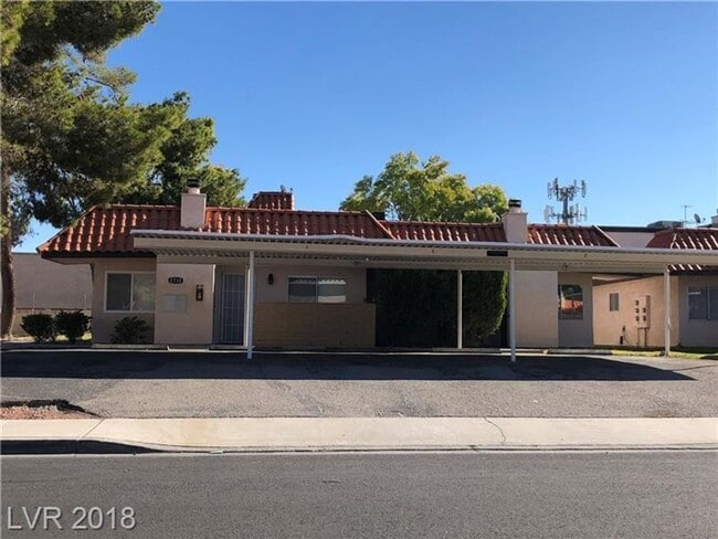 Building Photo - 2732 Eldora Cir Unit 2732 Eldora #A