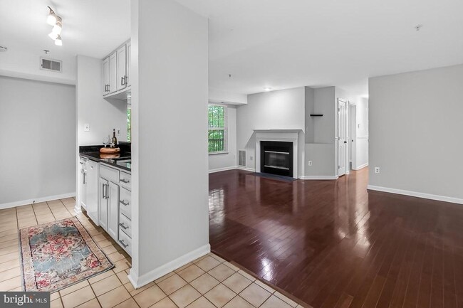 Photo - 4126 Monument Ct