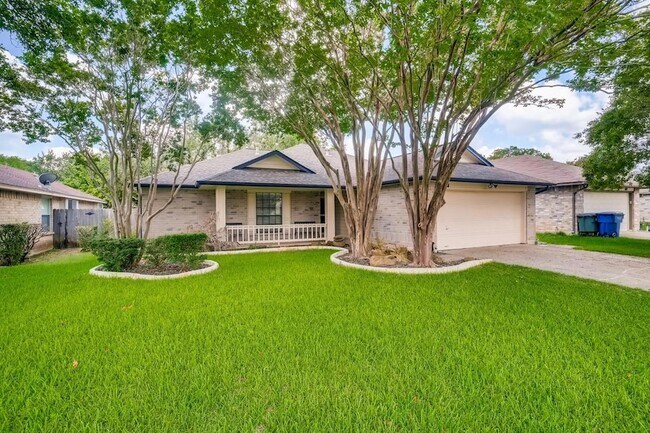 Building Photo - 607 Battlecreek Ln