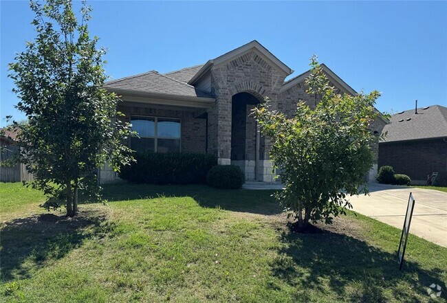 Building Photo - 1005 Woodduck Trail Rental