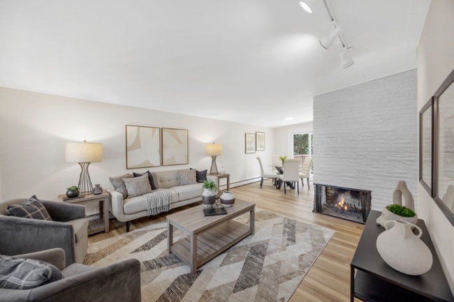 Photo - 57 Cheshire Dr