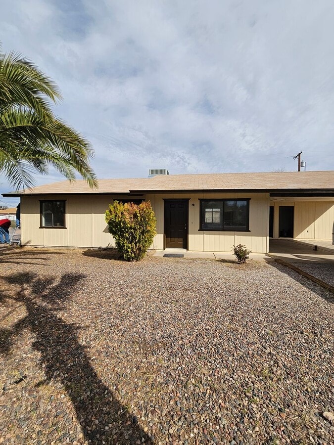 UPDATED 3BED/1BATH - UPDATED 3BED/1BATH House
