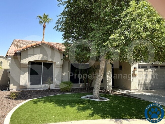 Building Photo - 605 S Monterey St Rental