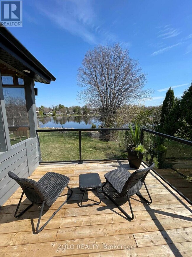 Photo - 12 Bayview Dr