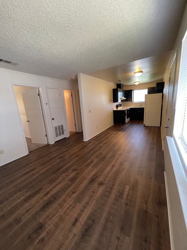 Building Photo - 1936 K St Unit 1936 K St