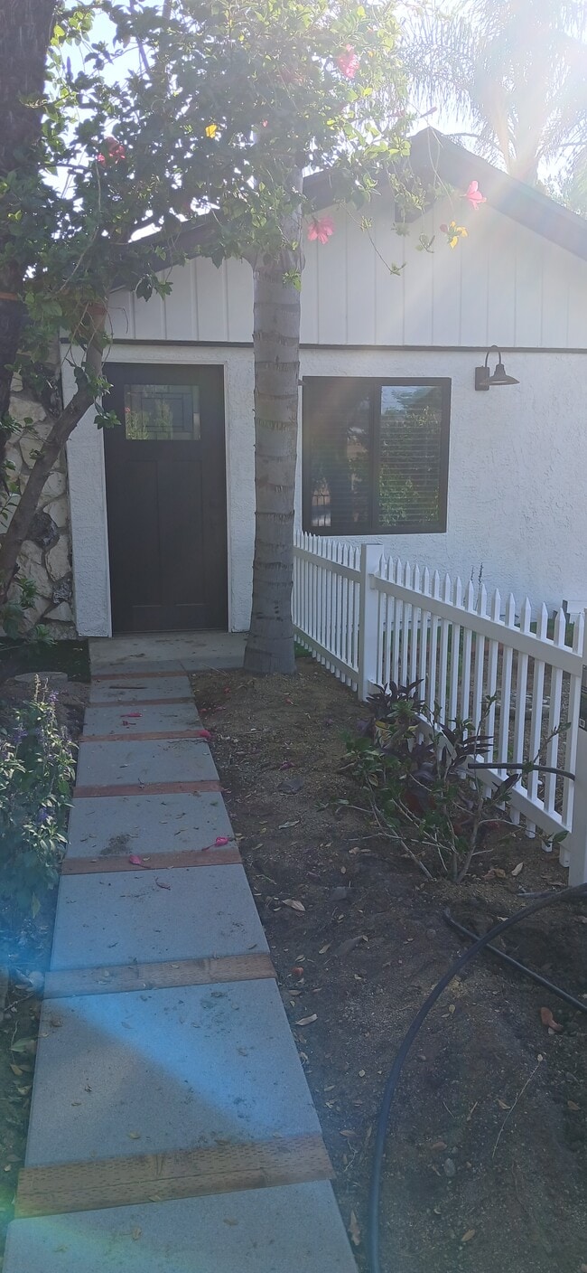 Building Photo - 7944 Fairchild Ave Rental