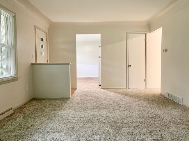 Photo - Two Bedroom Home in Northwest Grand Rapids