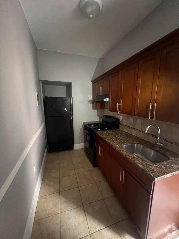 Building Photo - 449 Mt Prospect Ave Unit 44 Rental