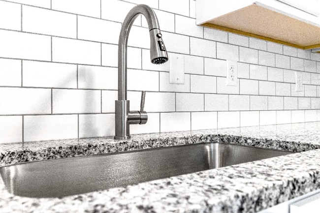 Photo - 131 N High St Unit 20