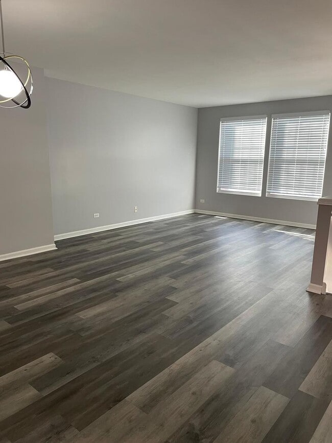 Photo - 416 Conservatory Ln