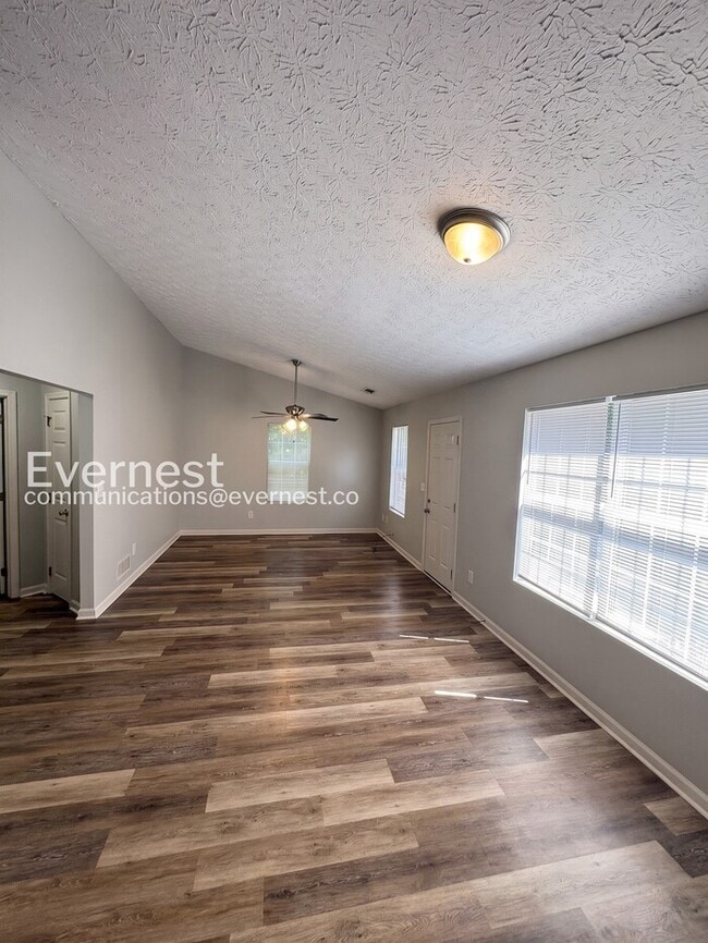 Photo - 1230 Creek View Ct