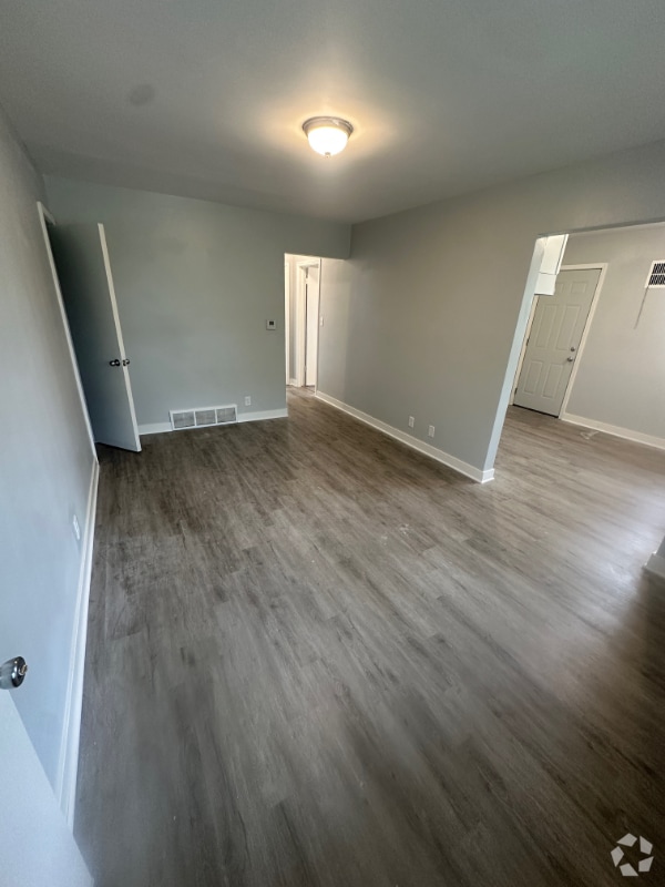 Building Photo - 7230 W Lakefield Dr Rental