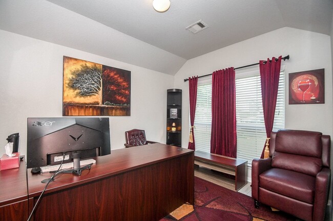 Photo - 12234 Chestnut Clearing Trail