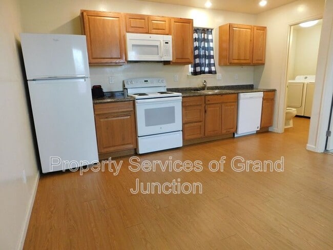 Photo - 1363 19th St Unit B