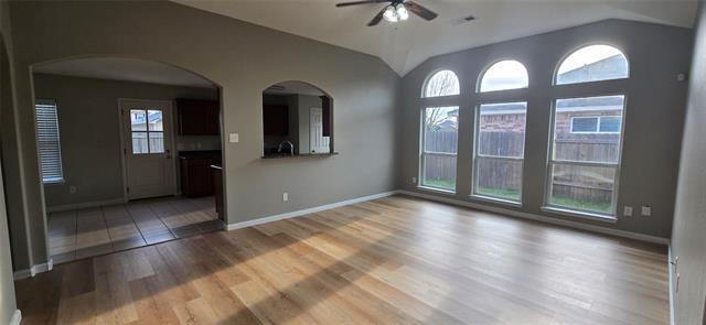 Photo - 325 Meadow View Ln