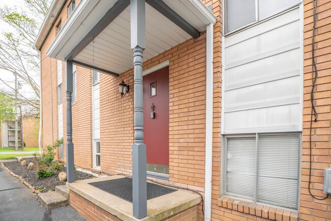 Photo - 1755 Cromwell Dr Unidad 2