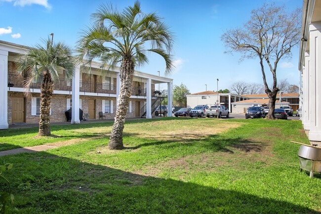 Photo - Casa Grande Apartments