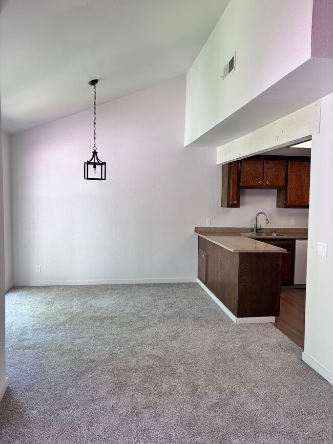 Photo - 7943 La Riviera Dr