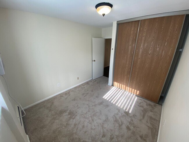 Photo - 242 West Franklin Ave