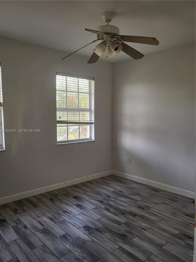 Photo - 4125 NE 24th Dr