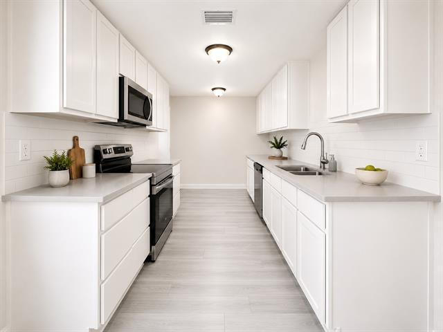 Photo - 2906 Peppertree Pl