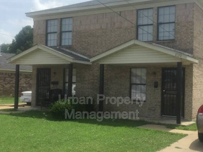 Building Photo - 218 Cochran Pl Rental