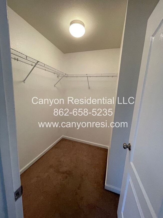 Photo - Great Location the spacious 3BR 3BA won't last long!