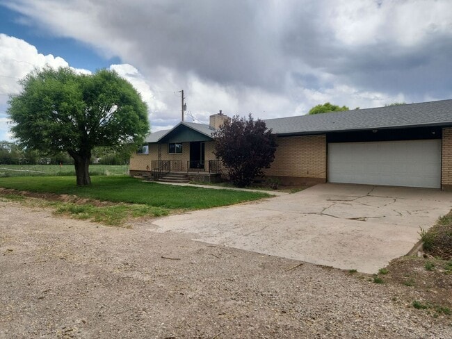 Photo - 3210 N Bulldog Rd