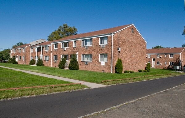 Photo - Pineview Gardens