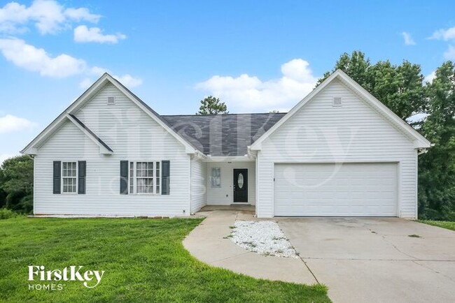 Photo - 3743 Chesapeake Trace Ln House