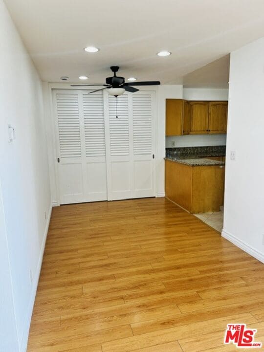 Photo - 2337 W Gramercy Ave Unit 1