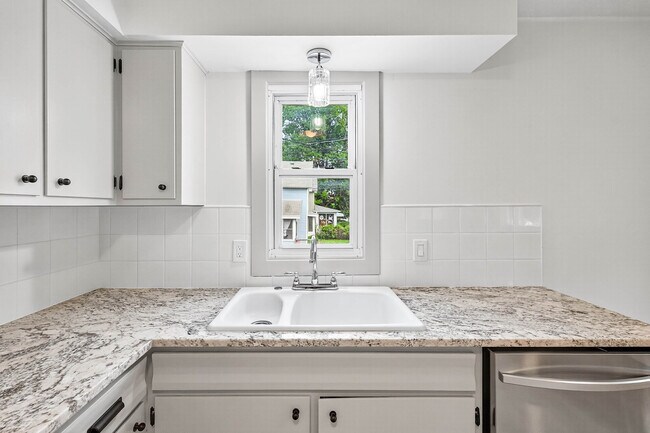 Photo - 135 16th Ave NE Unidad 3