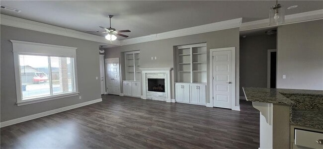 Photo - 902 Sugar Lf St