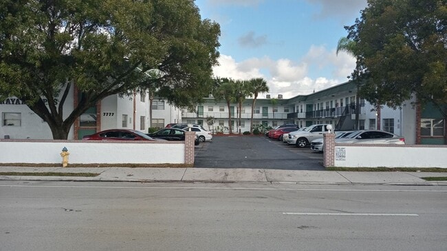 Photo - Trayann Apartments - 7777 Pines Blvd