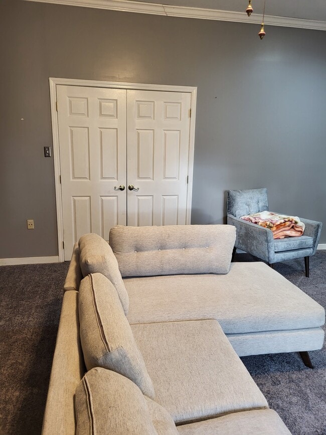 Photo - 6040 Whitestone Rd