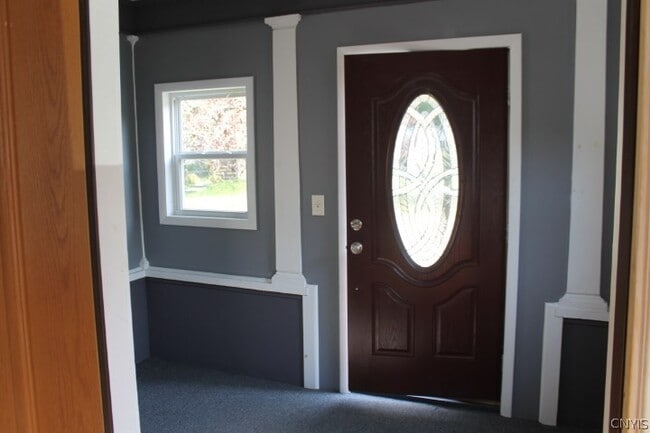 Photo - 375 Pawling St