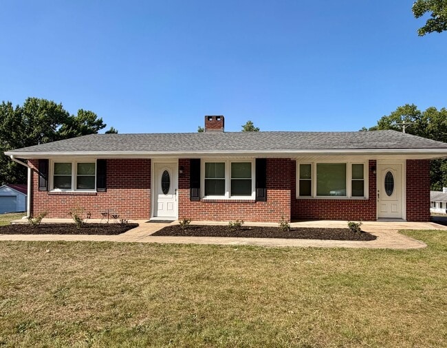 Building Photo - 2 Bed 2 Bath Home on Westover