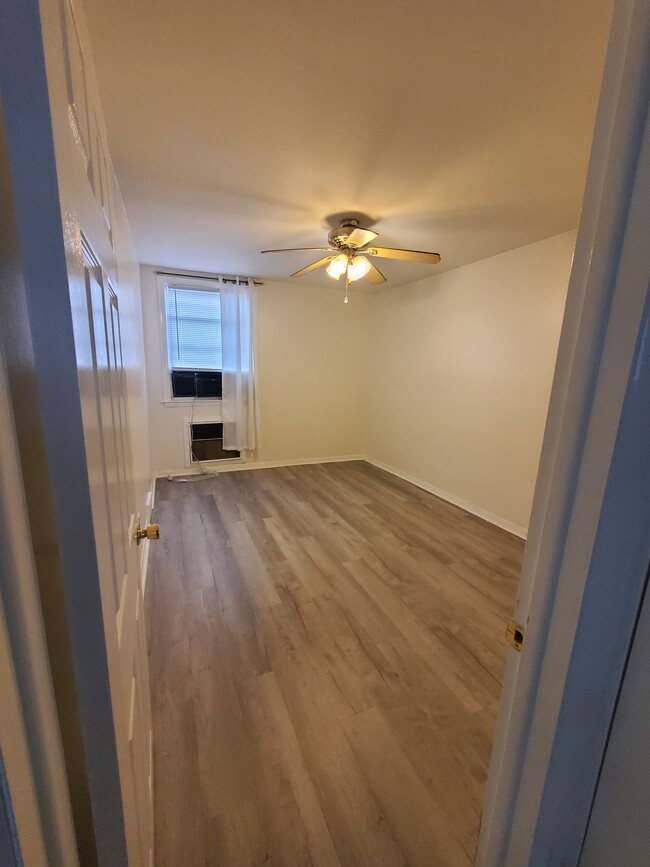 Bedroom - 1516 67th Ave Apartments Unit 2nd Floor