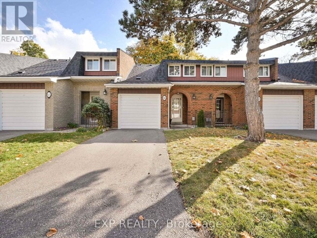 Photo - 3351 Hornbeam Crescent
