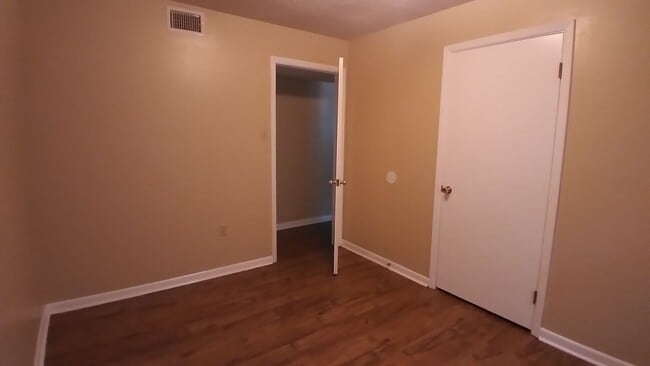 Photo - 19 Hartwell Pl