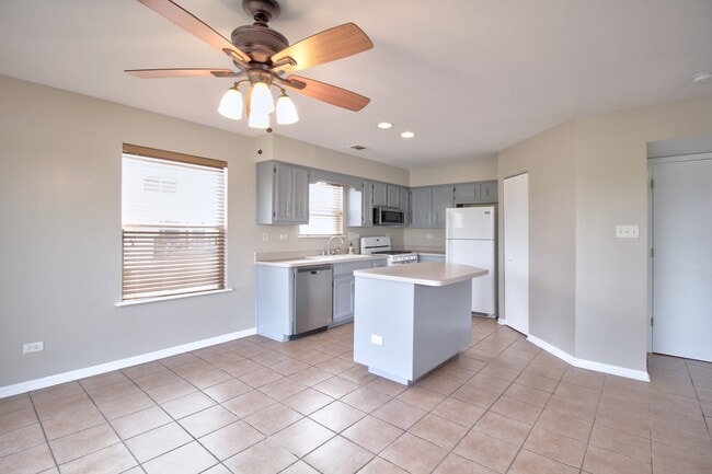 Photo - 16472 Teton Dr