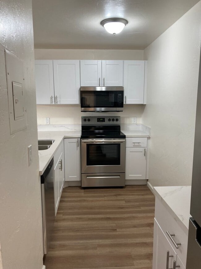 Photo - Cajon Senior Villas