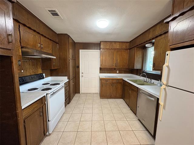 Photo - 4925 Geddes Ave