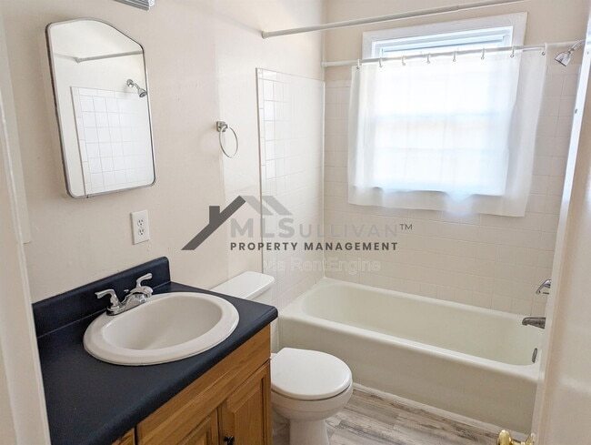 Photo - 2020 Englewood Ave