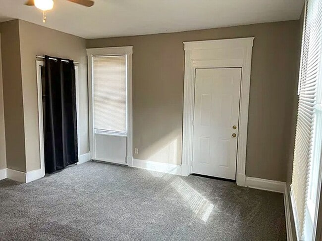 Photo - 3643 W 8th St Unit 1