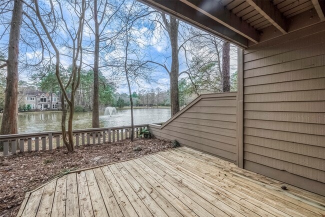 Building Photo - 13 Lakeridge Dr