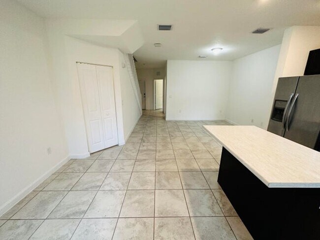346 NE 208th Terrace