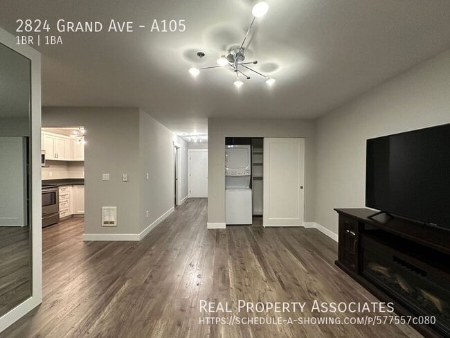 Photo - 2824 Grand Ave
