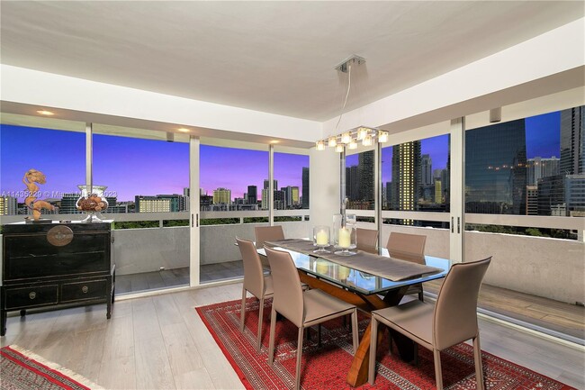 Photo - 1627 Brickell Ave Condominio Unidad 1601