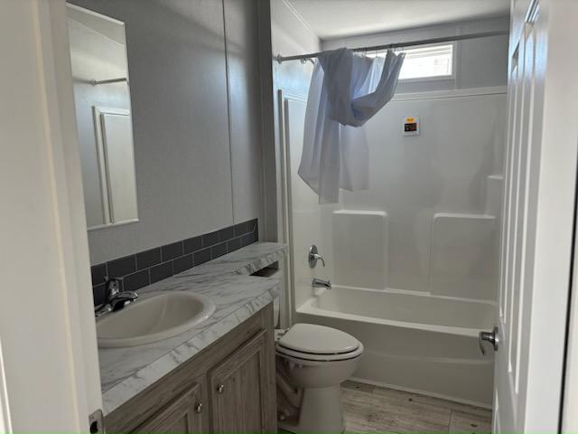 Photo - 4000 24th St N